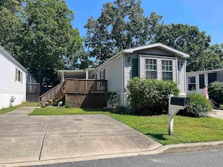 443 S 6th Ave, Galloway, NJ 08205