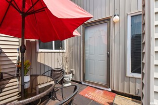 6831 N Frostwood Pkwy Unit 15, Peoria, IL 61615
