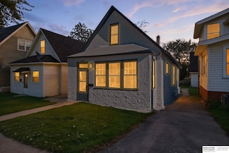 1775 S 9th St, Omaha, NE 68108