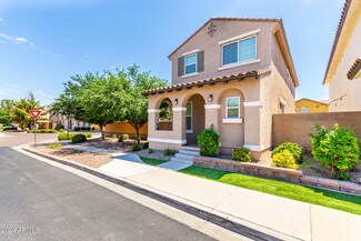 2222 S Deerfield Ln, Gilbert, AZ 85296