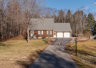 38 Woodman Ave, Saco, ME 04072