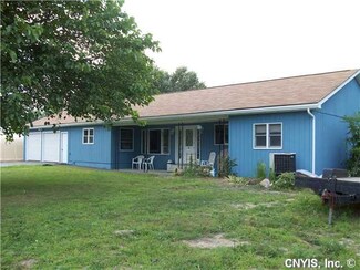 70 Hurlbut Rd, Mexico, NY 13114