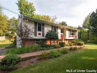 431 Hillside Dr, Hurley, NY 12443