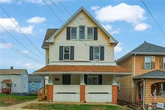 620 Wayne Ave, Ellwood City, PA 16117