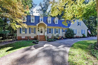 108 Little John Rd, Williamsburg, VA 23185