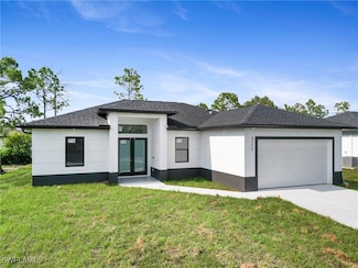 3173 Sunshine Blvd N, Lehigh Acres, FL 33971