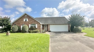 112 Thornwood Dr, Mansura, LA 71350