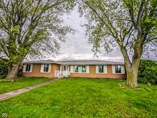 2612 E Michigantown Rd, Frankfort, IN 46041