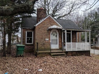 211 Underhill St, High Point, NC 27260