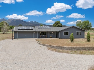 5545 E Atkinson Rd, Flagstaff, AZ 86004