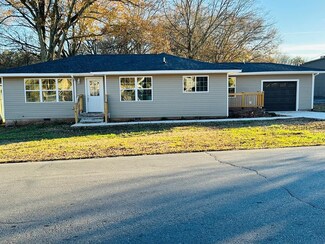 227 Grace St, Dalton, GA 30720