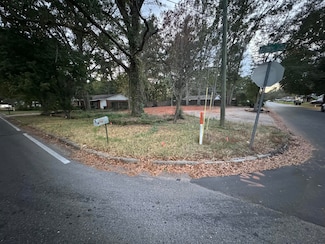 1013 S 28th Ave, Hattiesburg, MS 39402