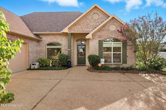 125 Memory Ln, Madison, MS 39110