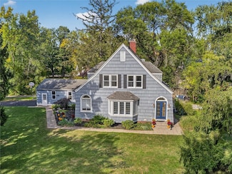 140 Westland Ave, Rochester, NY 14618