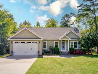 67 Long Beach Blvd, Clarksville, VA 23927