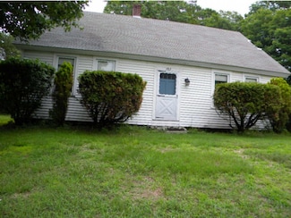 982 River Rd, Charlestown, NH 03603