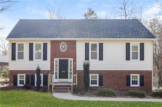 403 Twin Creeks Rd, Clemmons, NC 27012