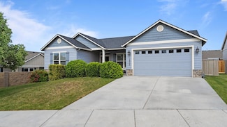 1905 S Harrison St, Kennewick, WA 99338