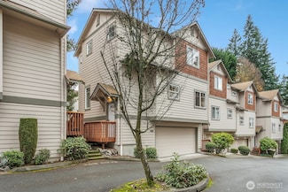 7222 208th St SW Unit 1, Edmonds, WA 98026
