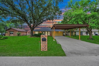 12503 Foxburo Dr, Houston, TX 77065