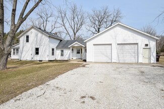 723 W Wilson St, Palmyra, WI 53156
