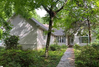 1298 Moorehead Place, Pendleton, SC 29670