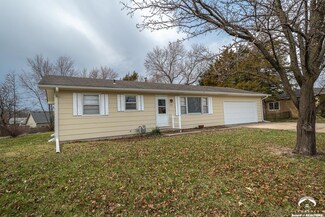 131 Santa fe Dr, Baldwin City, KS 66006