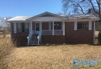 254 Woodland Way, Mulga, AL 35118