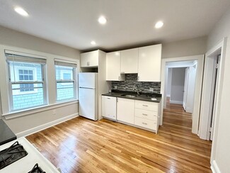 120 Hillside St Unit 2, Roxbury Crossing, MA 02120