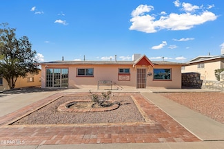 1811 Winslow Rd, El Paso, TX 79915