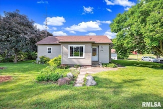 205 W Locust, La Rose, IL 61541