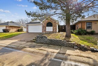 3212 Poplar Springs Ln, Dallas, TX 75227