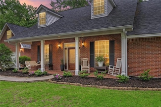 328 Lake Shore Dr, Mandeville, LA 70471