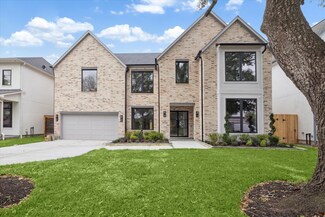 4706 Waring St, Houston, TX 77027