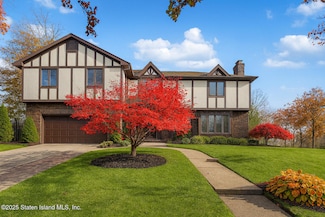 159 Aspinwall St, Staten Island, NY 10307