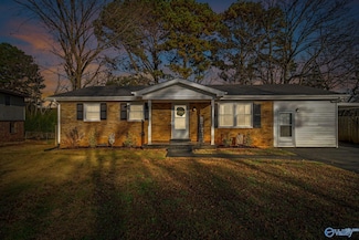 3120 Adonna Dr NW, Huntsville, AL 35810