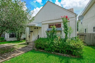 157 Gruner Rd, Metairie, LA 70001