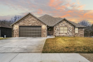 3931 Rose Ave, Springfield, MO 65803