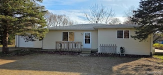 9077 W M 21, Ovid, MI 48866
