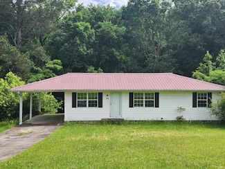 94 Meadow Dr, Holly Pond, AL 35083