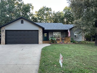 384 Tate Rd, Ridgedale, MO 65739