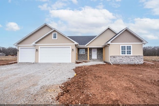 2658 Lawrence Ln, Neenah, WI 54956
