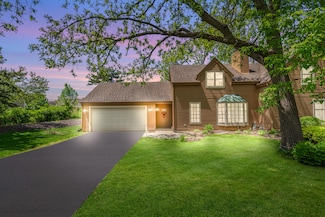 4055 Stonewood Ct Unit 12A, Brookfield, WI 53045