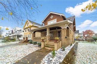 3360 W 100th St, Cleveland, OH 44111