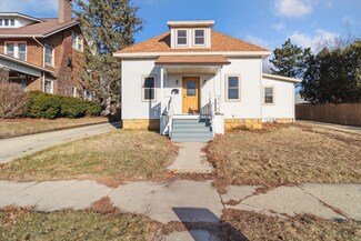 2015 8th St, Monroe, WI 53566