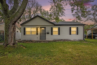 1121 Dekalb St, Gary, IN 46403
