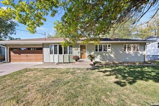 507 Bush St, Reynolds, IL 61279