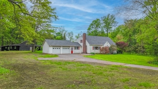 46 Newberry Rd, East Windsor, CT 06088