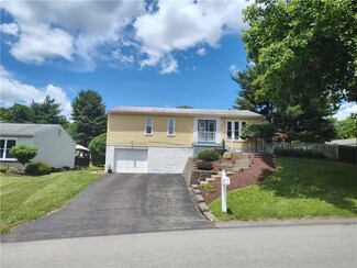 2210 Chapparal Dr, Pittsburgh, PA 15239