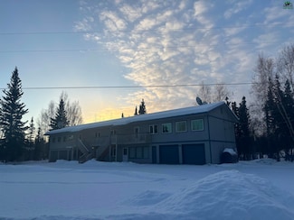 1183 O'Neal Rd, North Pole, AK 99705